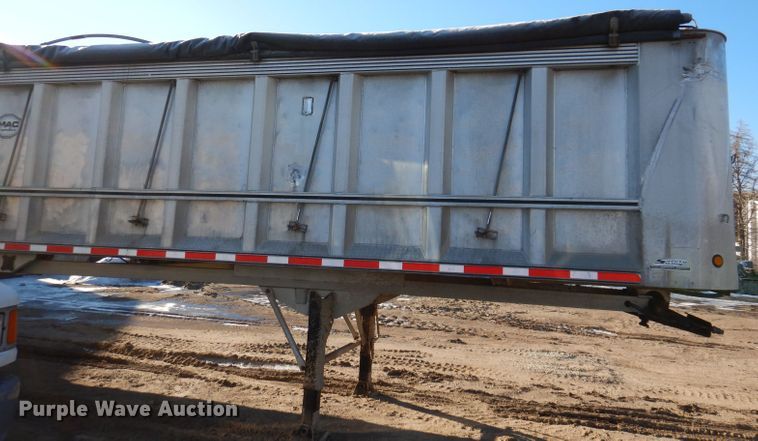 image for item DL5941 2010 MAC  end dump trailer