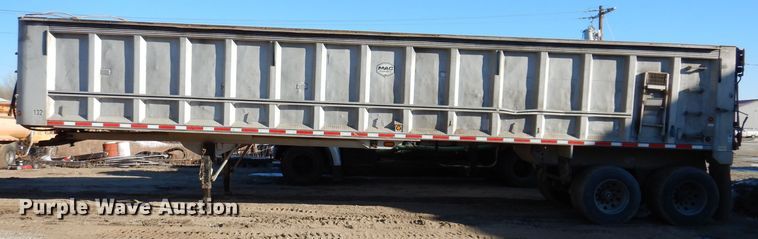 image for item DL5941 2010 MAC  end dump trailer