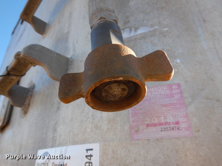 image for item DL5941 2010 MAC  end dump trailer