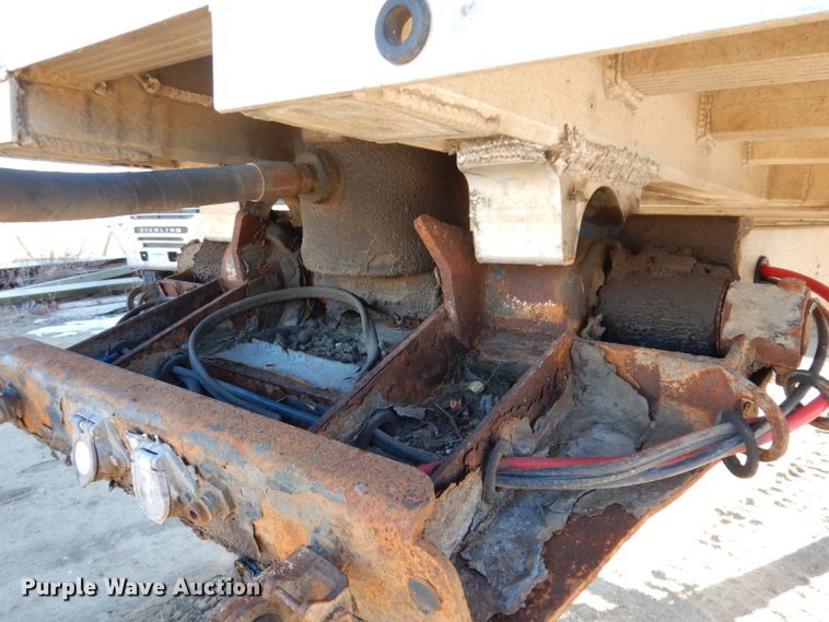 image for item DL5941 2010 MAC  end dump trailer