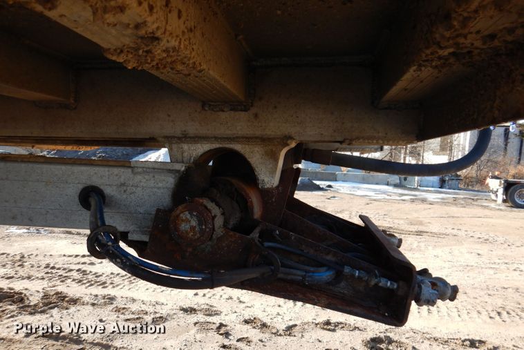 image for item DL5941 2010 MAC  end dump trailer