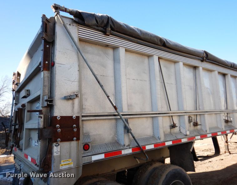 image for item DL5941 2010 MAC  end dump trailer