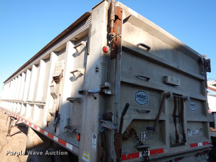 image for item DL5941 2010 MAC  end dump trailer
