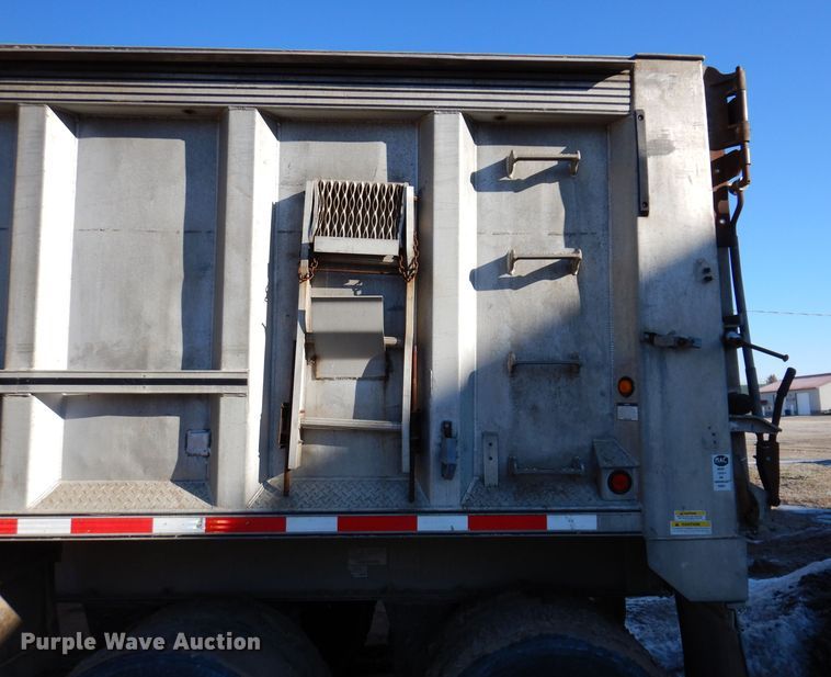 image for item DL5941 2010 MAC  end dump trailer