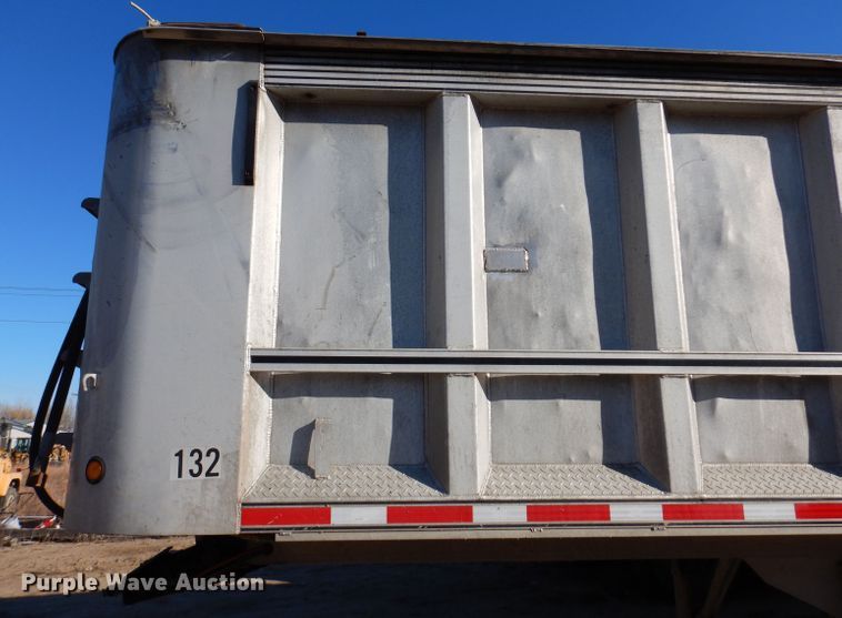 image for item DL5941 2010 MAC  end dump trailer