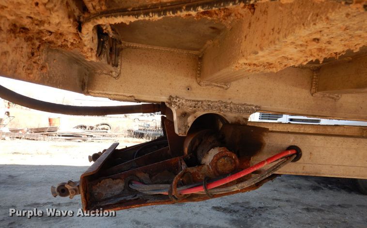 image for item DL5941 2010 MAC  end dump trailer