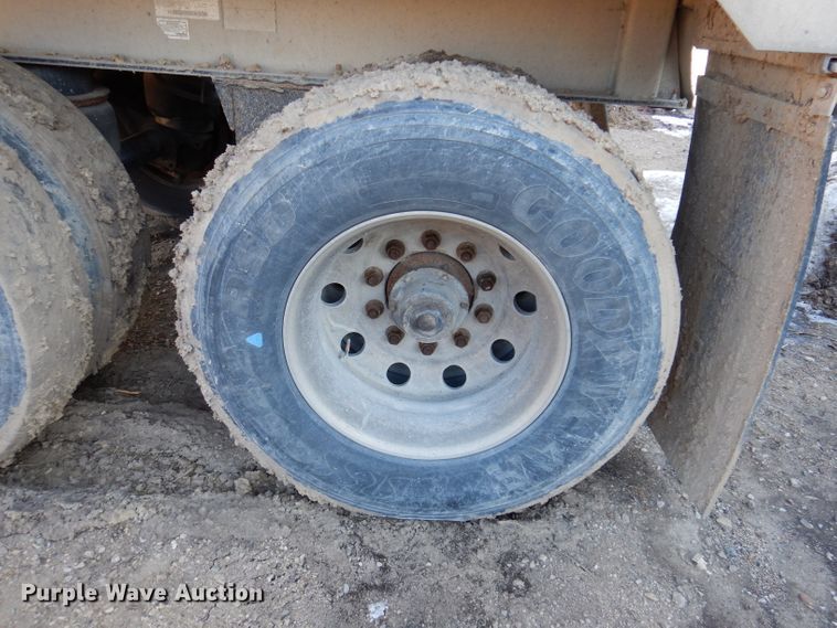 image for item DL5941 2010 MAC  end dump trailer