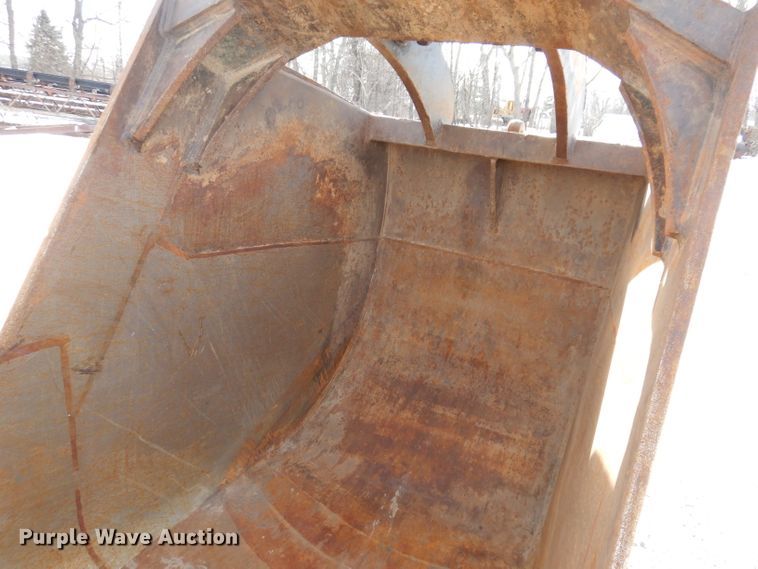 image for item DL5943 2006 John Deere 350D LC  excavator