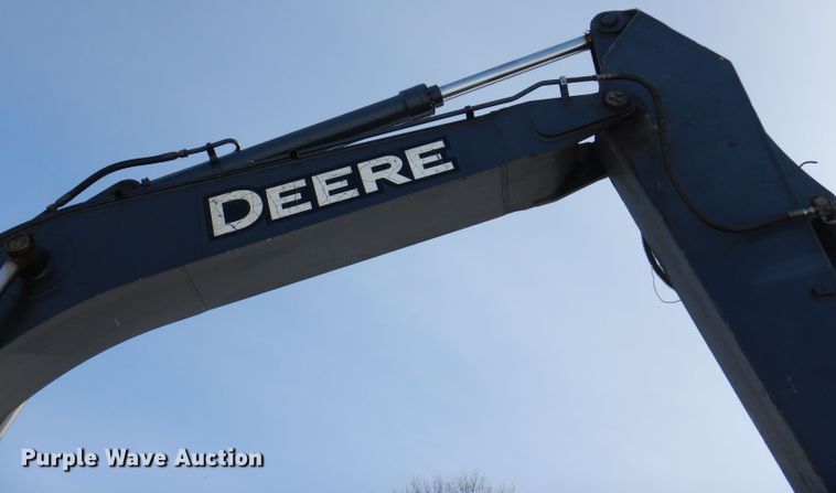 image for item DL5943 2006 John Deere 350D LC  excavator