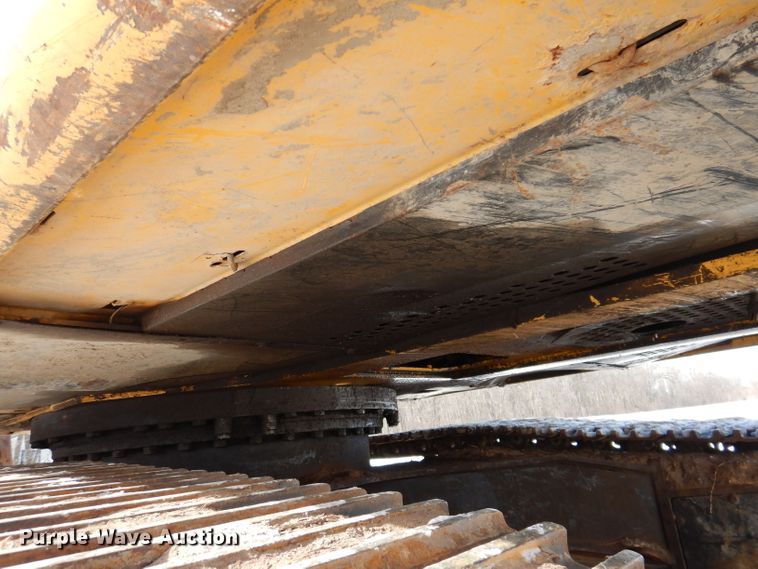 image for item DL5943 2006 John Deere 350D LC  excavator