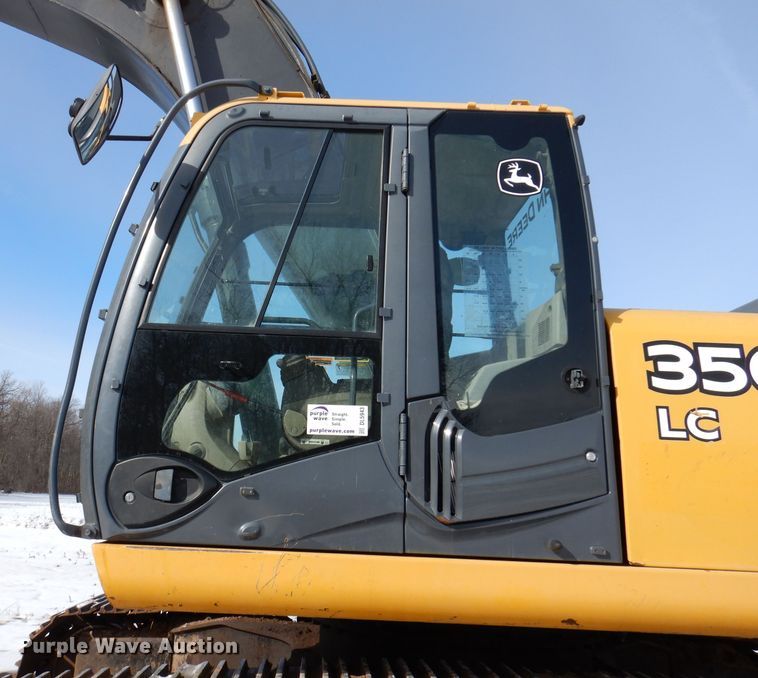 image for item DL5943 2006 John Deere 350D LC  excavator