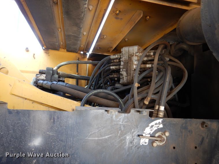 image for item DL5943 2006 John Deere 350D LC  excavator