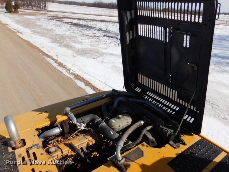 image for item DL5943 2006 John Deere 350D LC  excavator