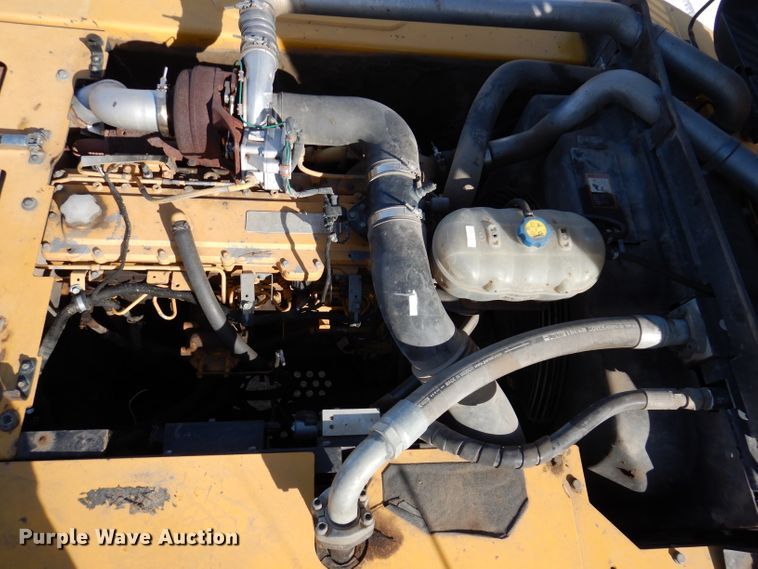 image for item DL5943 2006 John Deere 350D LC  excavator