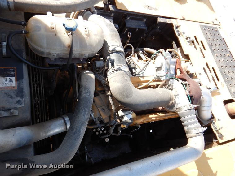 image for item DL5943 2006 John Deere 350D LC  excavator