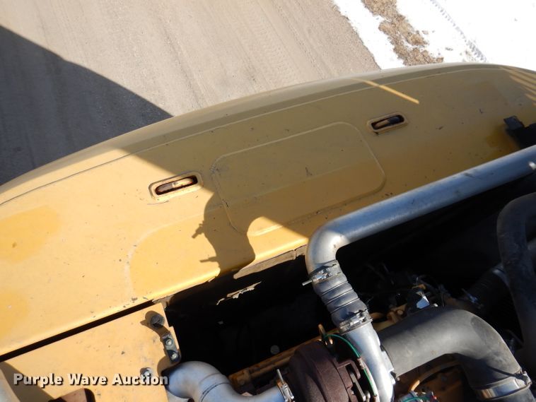 image for item DL5943 2006 John Deere 350D LC  excavator