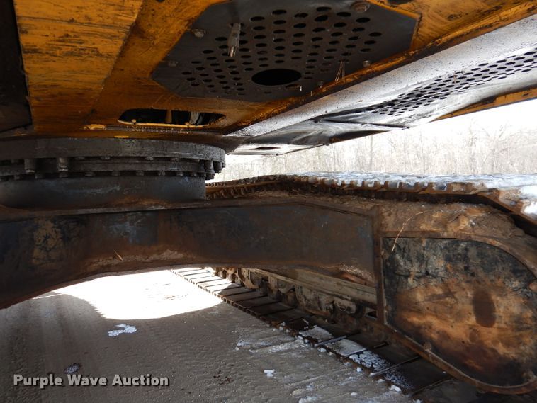 image for item DL5943 2006 John Deere 350D LC  excavator