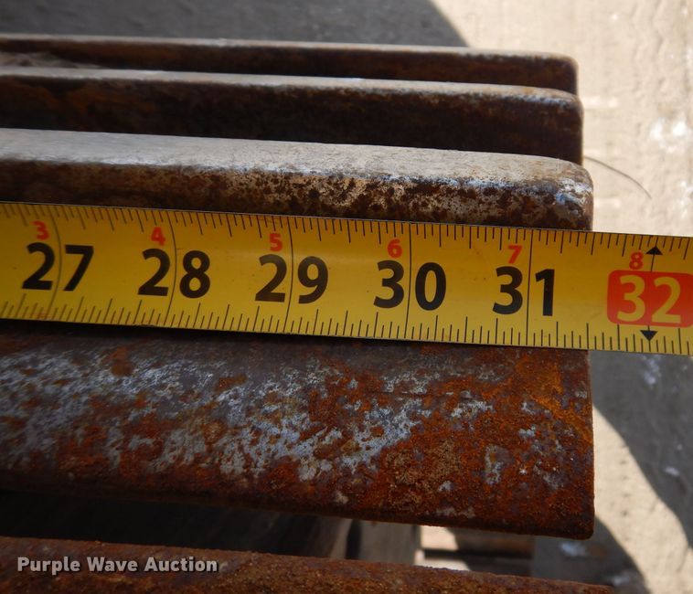 image for item DL5943 2006 John Deere 350D LC  excavator