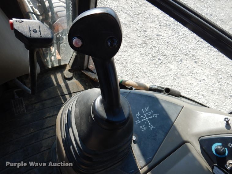 image for item DL5944 2015 Case 580 Super N  backhoe