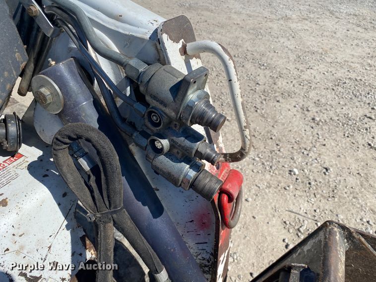 image for item DL6984 2016 Bobcat T450  tracked skid steer loader