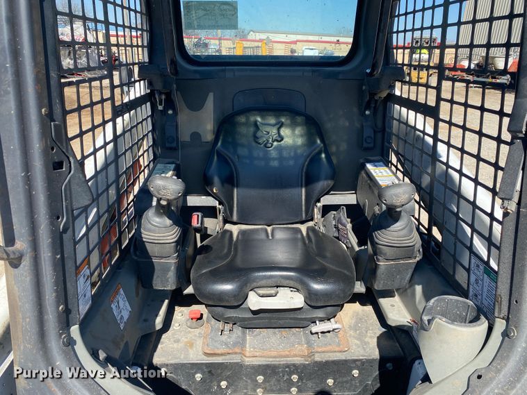 image for item DL6984 2016 Bobcat T450  tracked skid steer loader