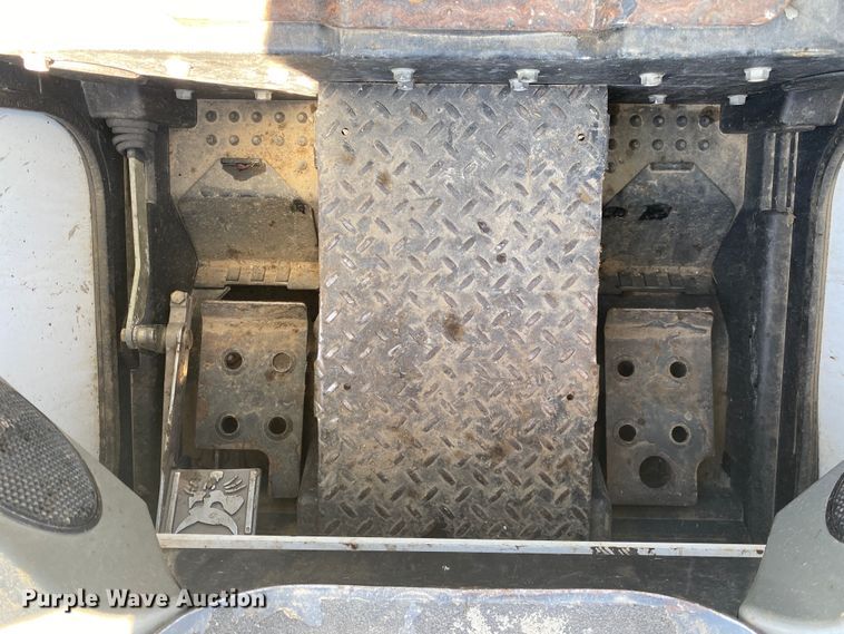 image for item DL6984 2016 Bobcat T450  tracked skid steer loader