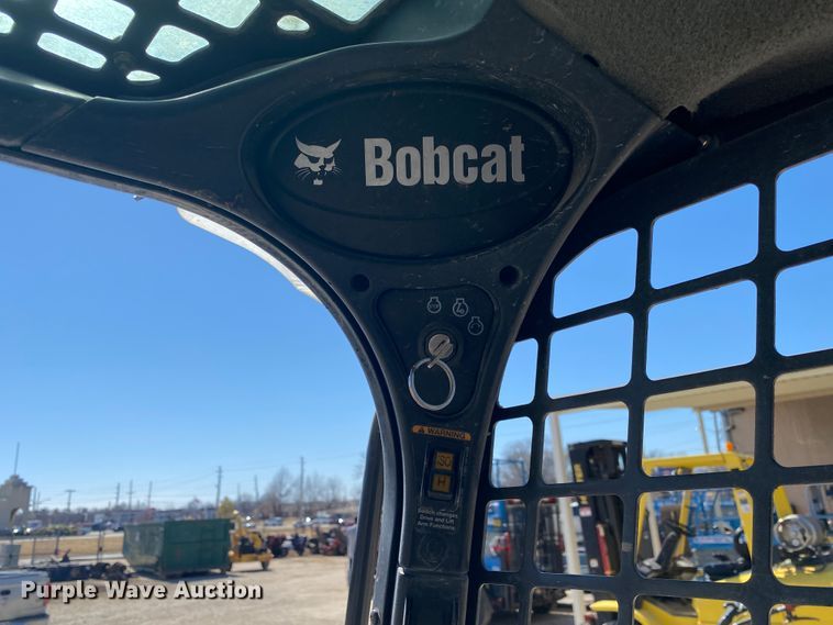 image for item DL6984 2016 Bobcat T450  tracked skid steer loader