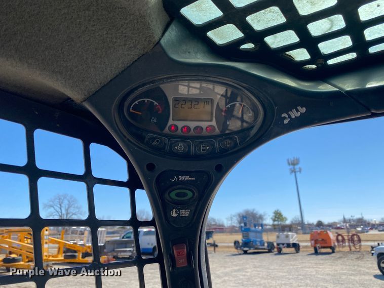 image for item DL6984 2016 Bobcat T450  tracked skid steer loader