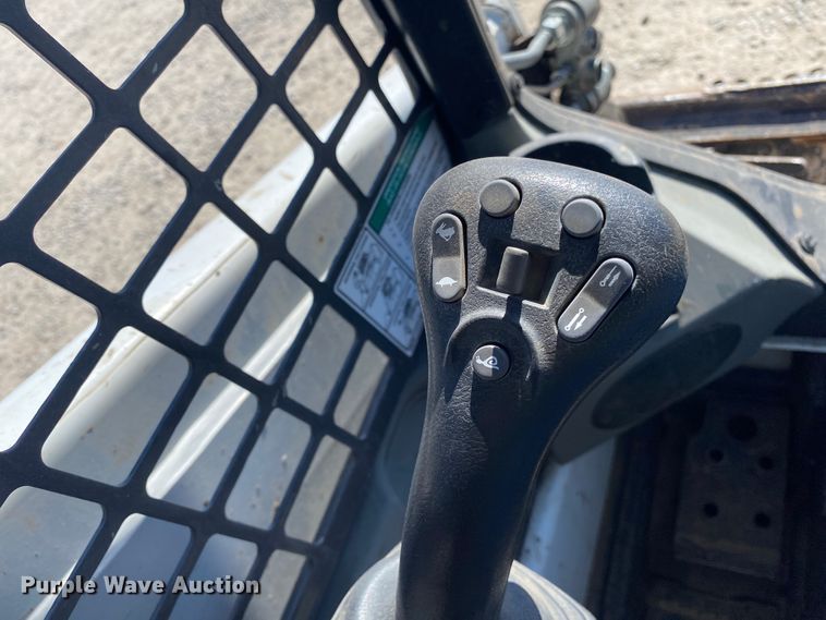 image for item DL6984 2016 Bobcat T450  tracked skid steer loader