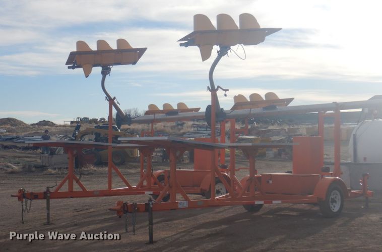 image for item DM5382 (2) 2006 R.C. Flagman PTL 2.4 traffic lights