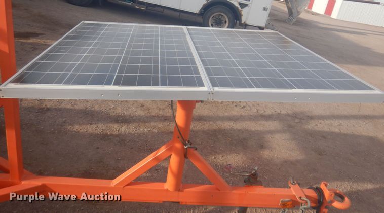 image for item DM5382 (2) 2006 R.C. Flagman PTL 2.4 traffic lights