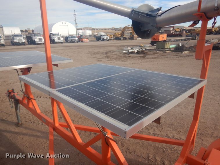 image for item DM5382 (2) 2006 R.C. Flagman PTL 2.4 traffic lights