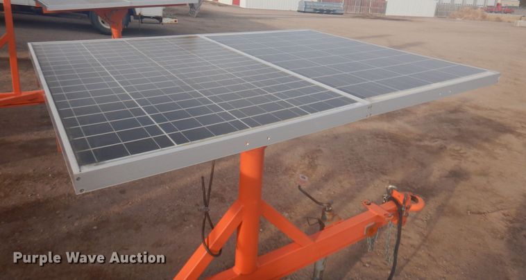 image for item DM5382 (2) 2006 R.C. Flagman PTL 2.4 traffic lights