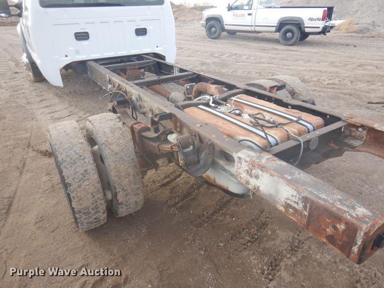 image for item DM5385 2008 Ford F550 Super Duty XL  Crew Cab truck cab and chassis