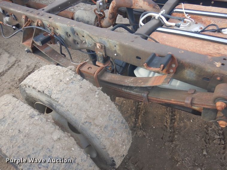 image for item DM5385 2008 Ford F550 Super Duty XL  Crew Cab truck cab and chassis