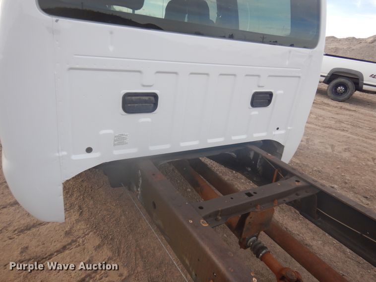 image for item DM5385 2008 Ford F550 Super Duty XL  Crew Cab truck cab and chassis