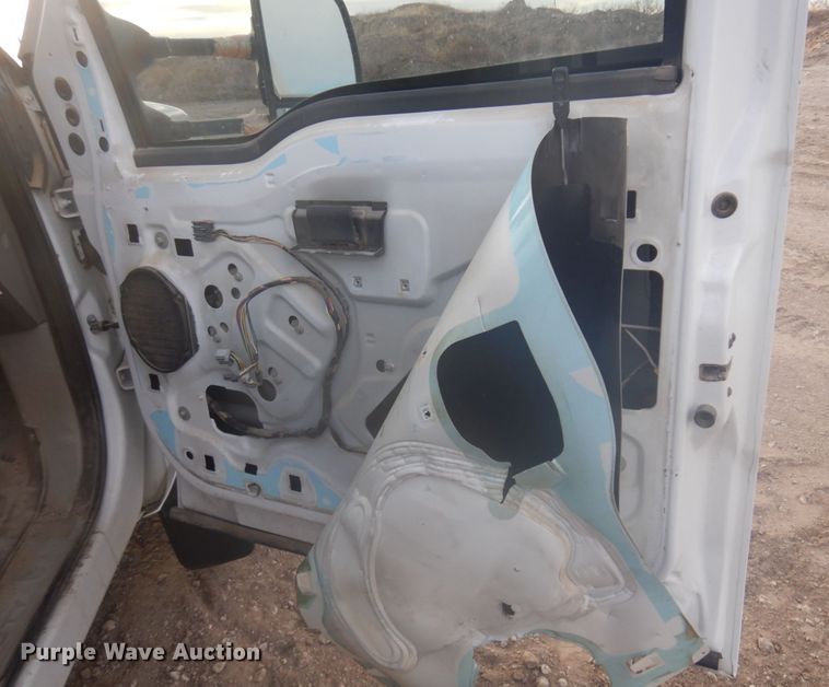 image for item DM5385 2008 Ford F550 Super Duty XL  Crew Cab truck cab and chassis