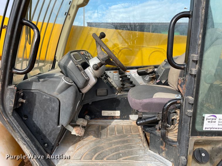 image for item DN0232 2004 JCB 540  telehandler