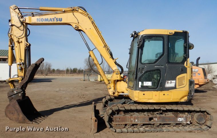 image for item DN1264 2013 Komatsu PC88MR-8  excavator