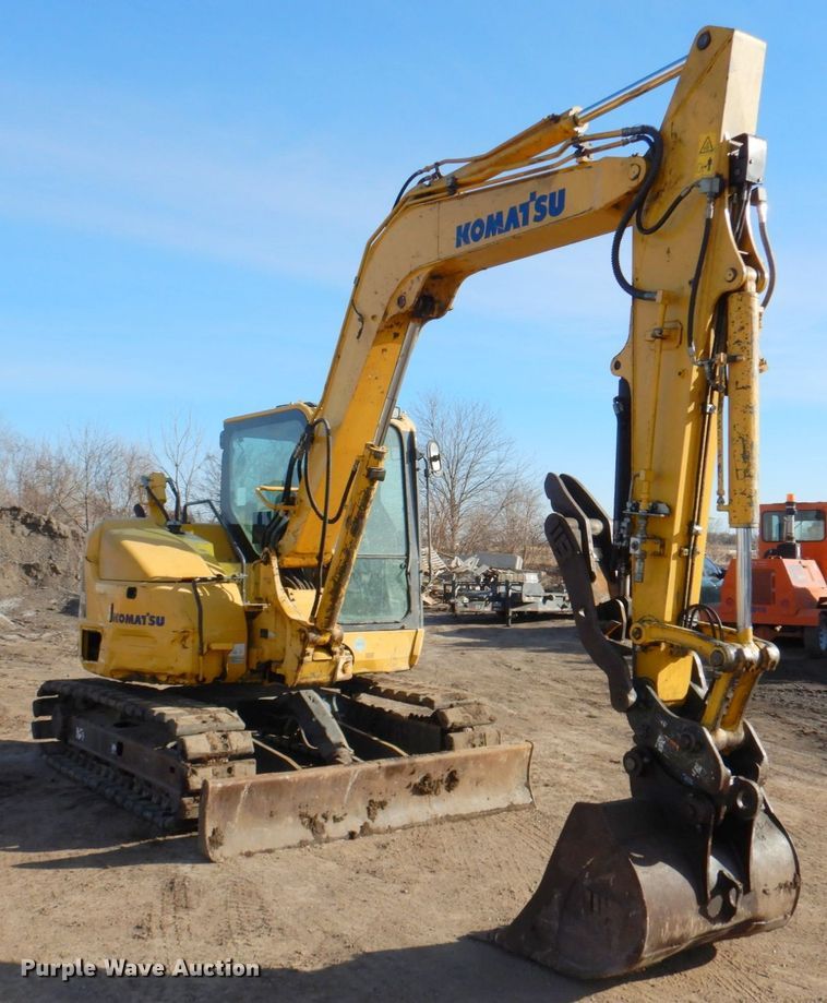 image for item DN1264 2013 Komatsu PC88MR-8  excavator