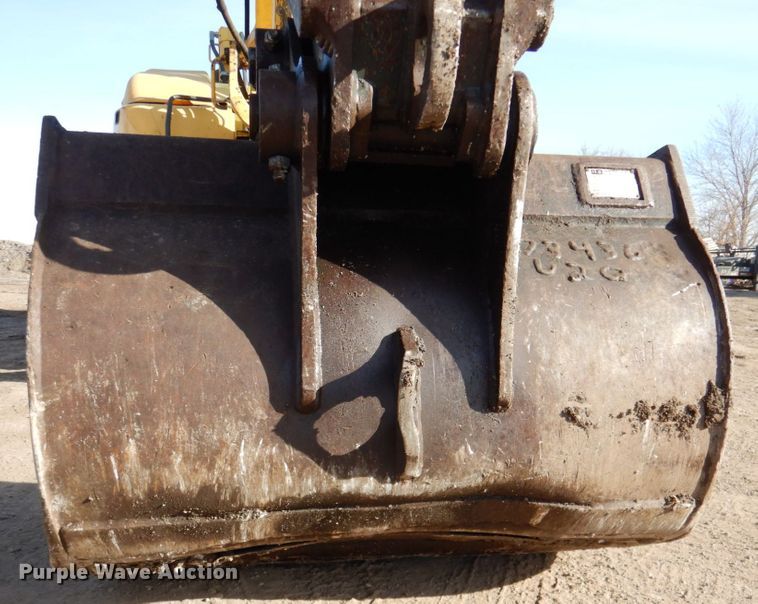 image for item DN1264 2013 Komatsu PC88MR-8  excavator