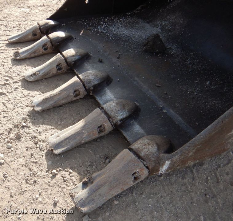 image for item DN1264 2013 Komatsu PC88MR-8  excavator