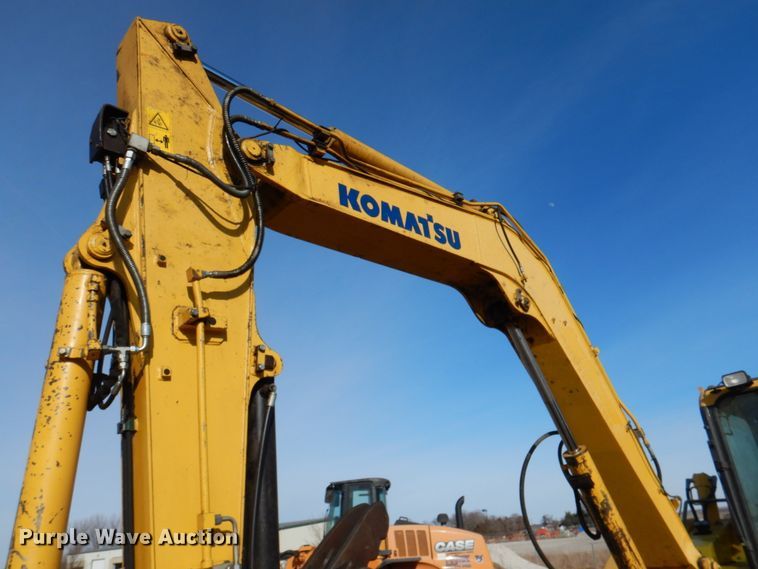 image for item DN1264 2013 Komatsu PC88MR-8  excavator