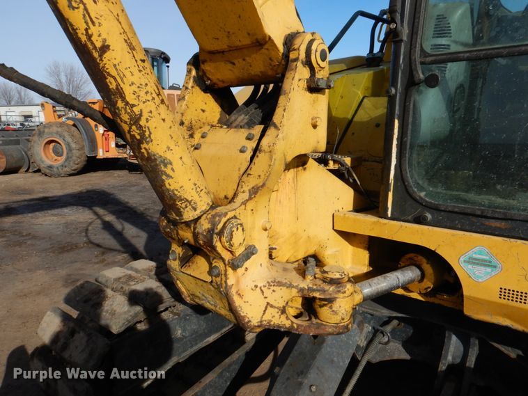 image for item DN1264 2013 Komatsu PC88MR-8  excavator