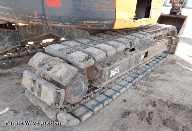 image for item DN1264 2013 Komatsu PC88MR-8  excavator