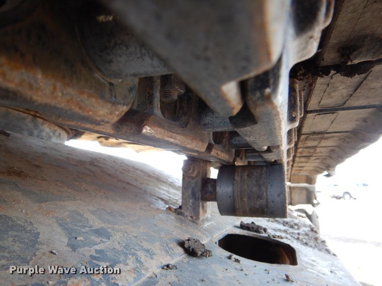 image for item DN1264 2013 Komatsu PC88MR-8  excavator