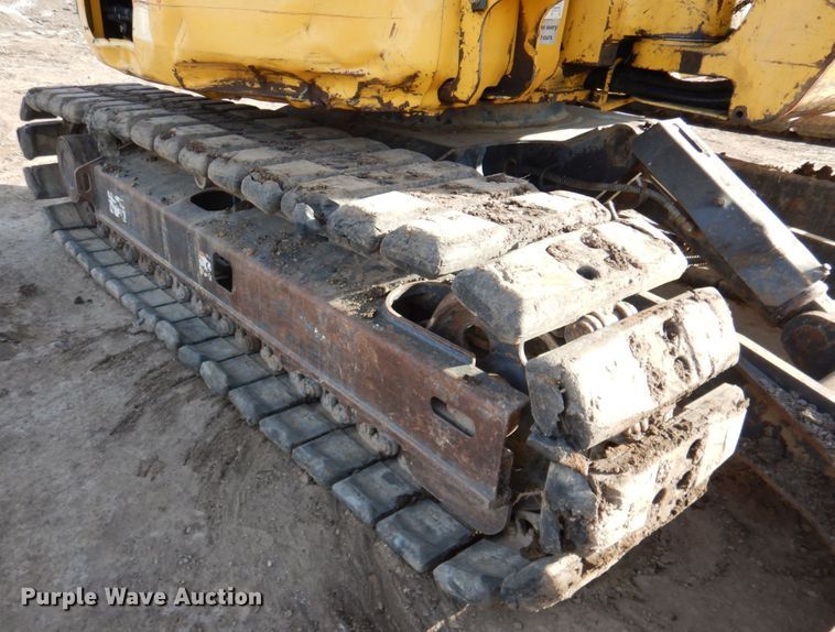image for item DN1264 2013 Komatsu PC88MR-8  excavator