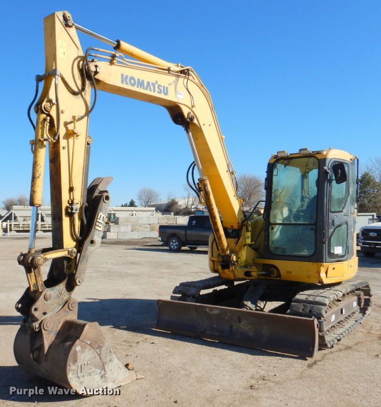 image for item DN1334 2009 Komatsu PC88MR-8  mini excavator