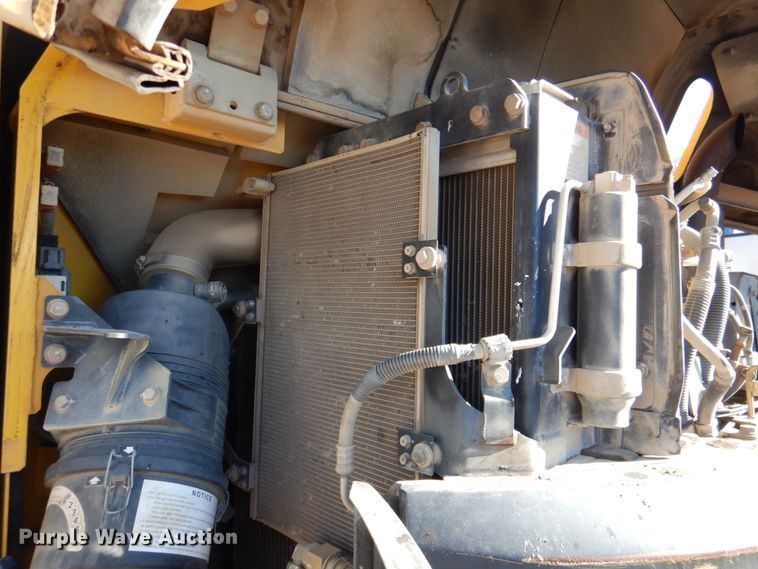 image for item DN1334 2009 Komatsu PC88MR-8  mini excavator