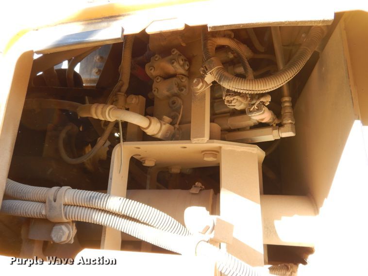 image for item DN1334 2009 Komatsu PC88MR-8  mini excavator